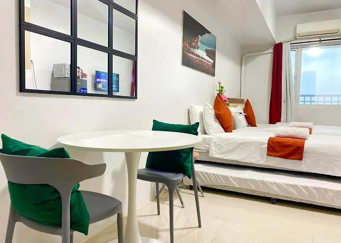 Aparthotel Breeze Residences Manila