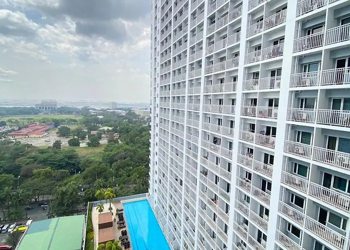 Aparthotel Breeze Residences Manila